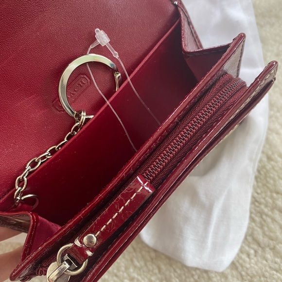 Coach Compact Wallet - Picture 4 of 4